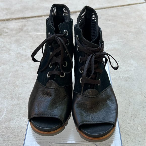 Sorel Suede Leather Open Toe Joanie Mesh Wedges- Color Black- Size 10M - Picture 2 of 5